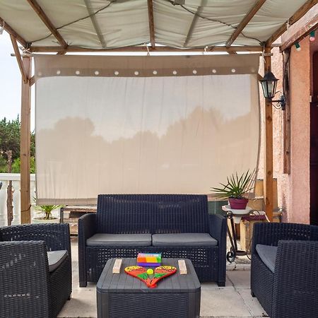 Appartement Avec Piscine Et Cuisine Roquefort-la-Bédoule Extérieur photo