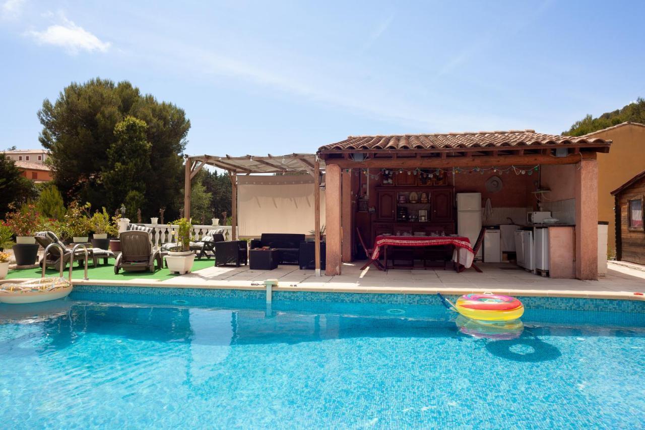 Appartement Avec Piscine Et Cuisine Roquefort-la-Bédoule Extérieur photo